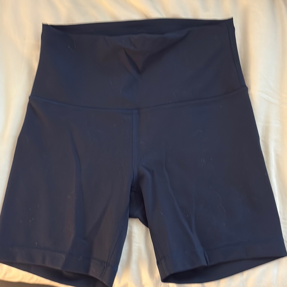 Lululemon blue High-Waisted bike Shorts size 6